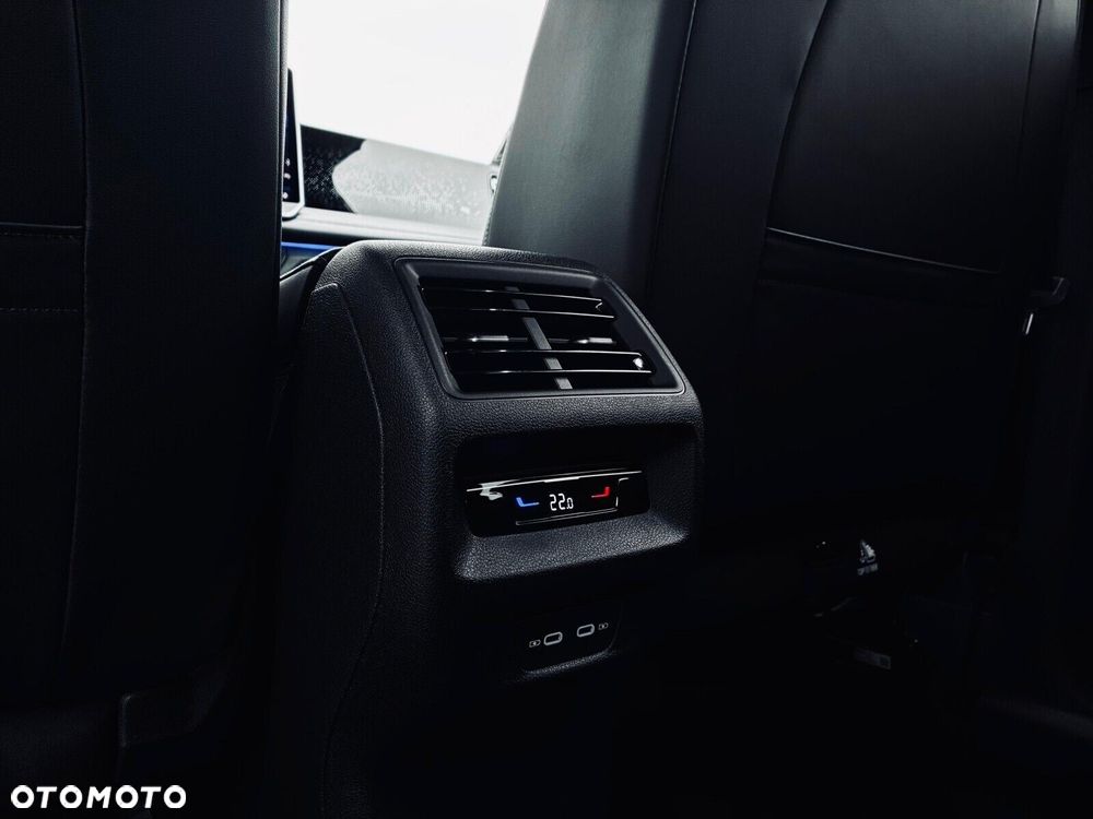 Volkswagen Tiguan - 21