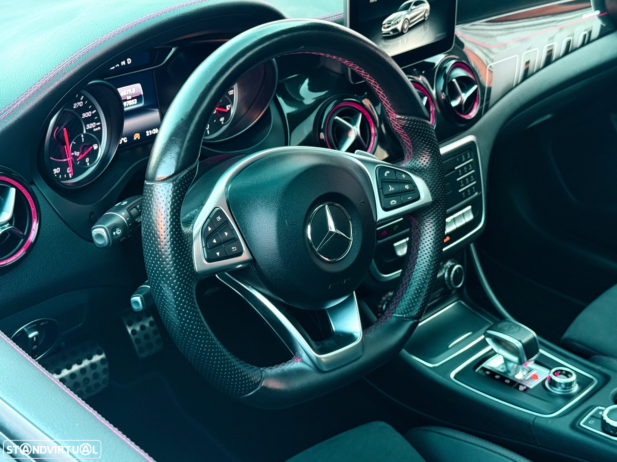 Mercedes-Benz CLA 45 AMG 4Matic Shooting Brake Speedshift 7G-DCT Night Edition - 5