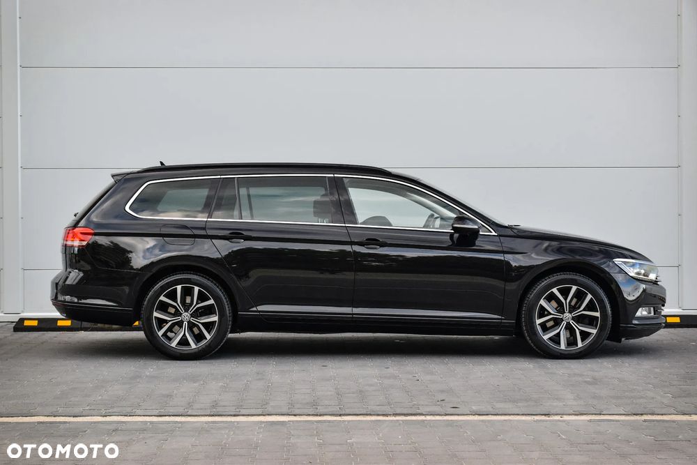 Volkswagen Passat 1.5 TSI EVO Elegance DSG - 13