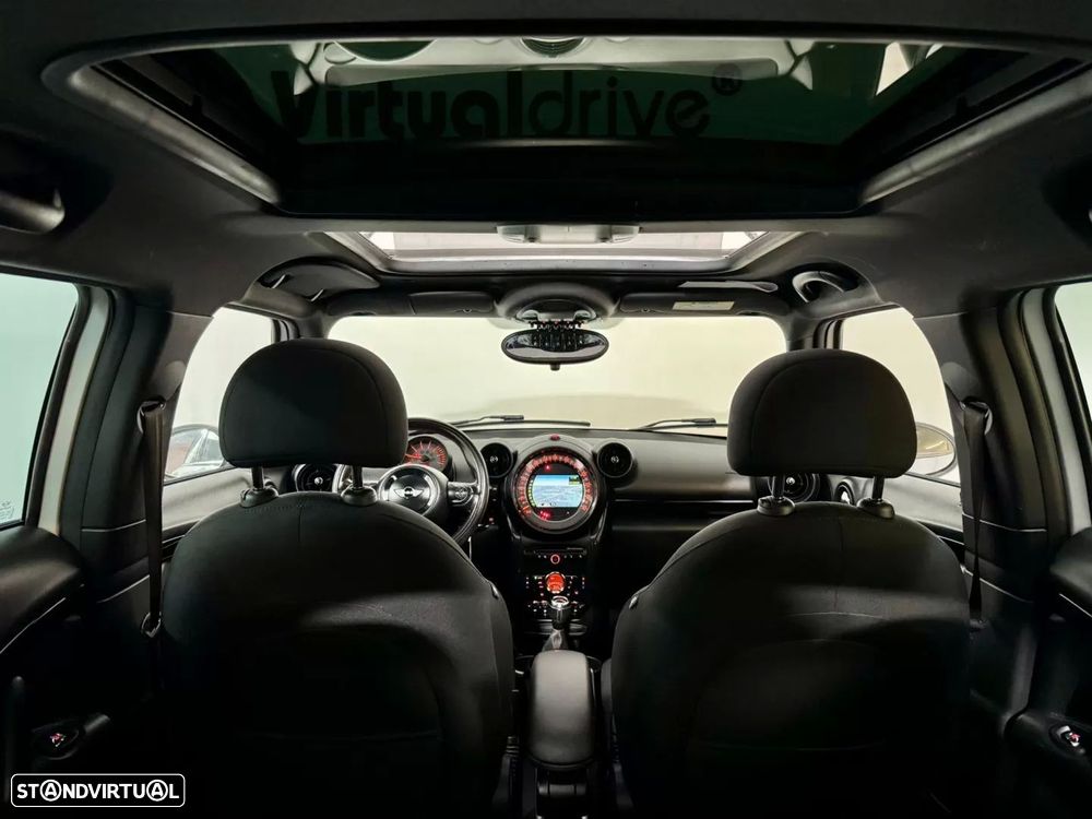 MINI Countryman Cooper D - 56