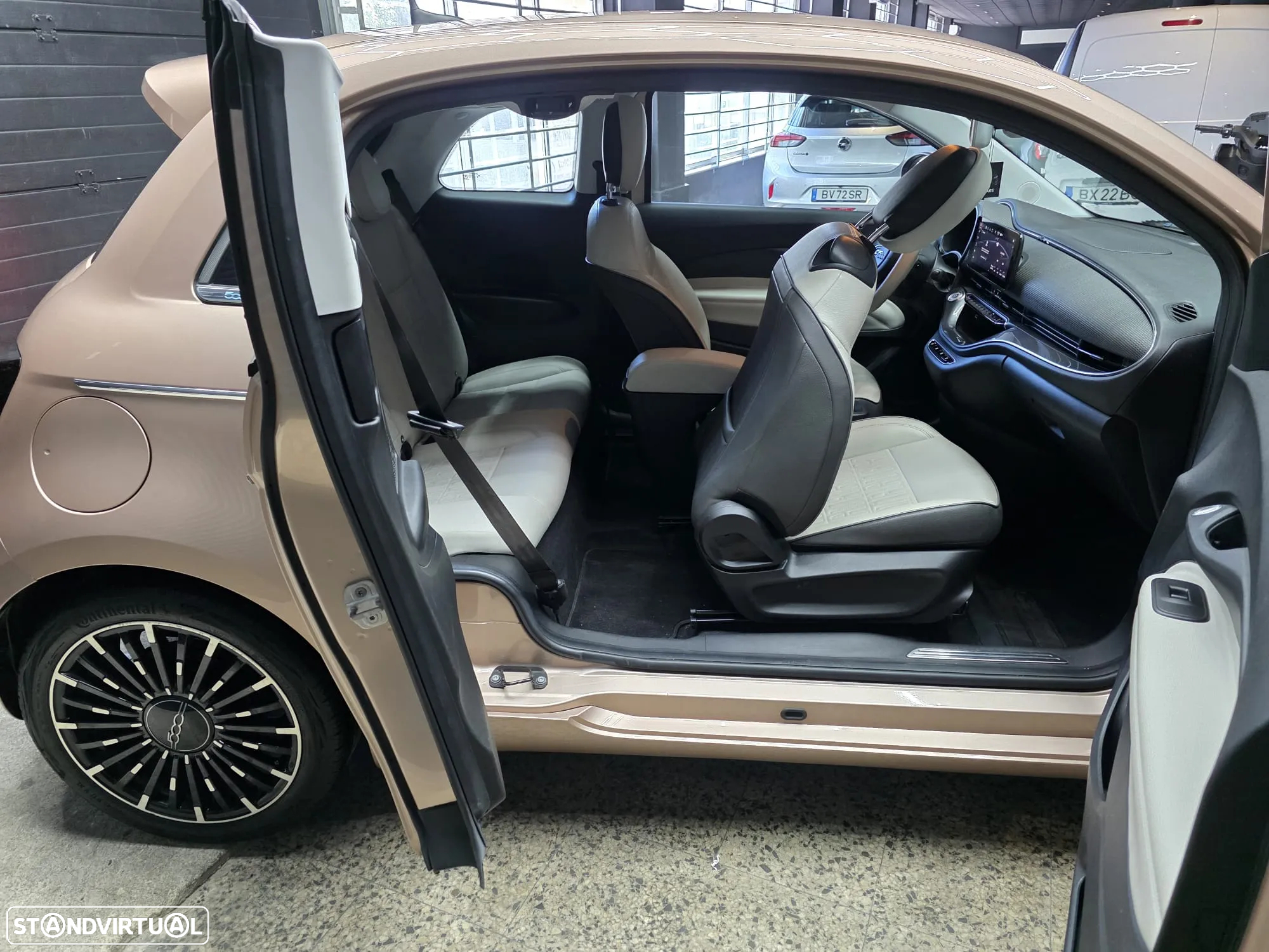Fiat 500e 3 + 1 La Prima - 29