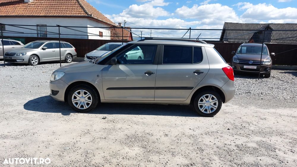 Skoda Fabia 1.2 HTP Active - 9
