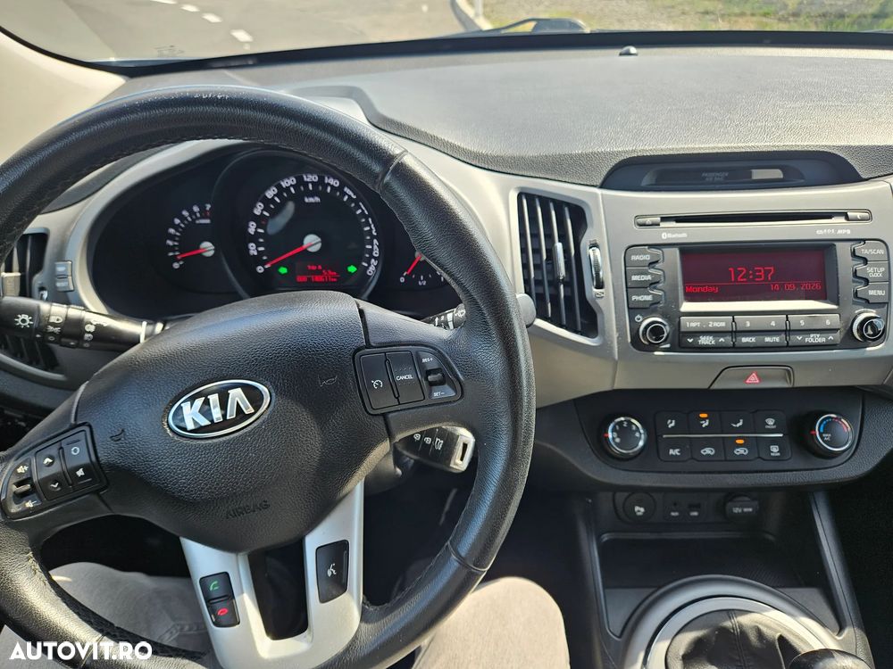 Kia Sportage 2.0 GSL MT 4x4 STYLE - 4