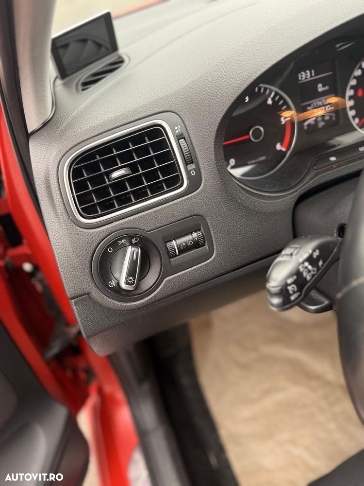 Volkswagen Polo - 13