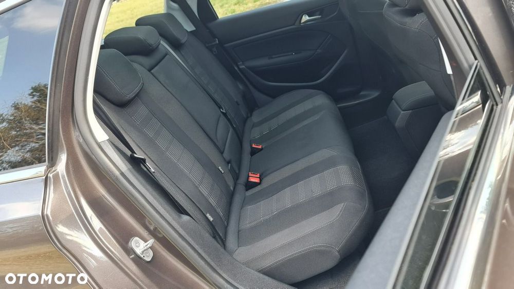 Peugeot 308 - 10