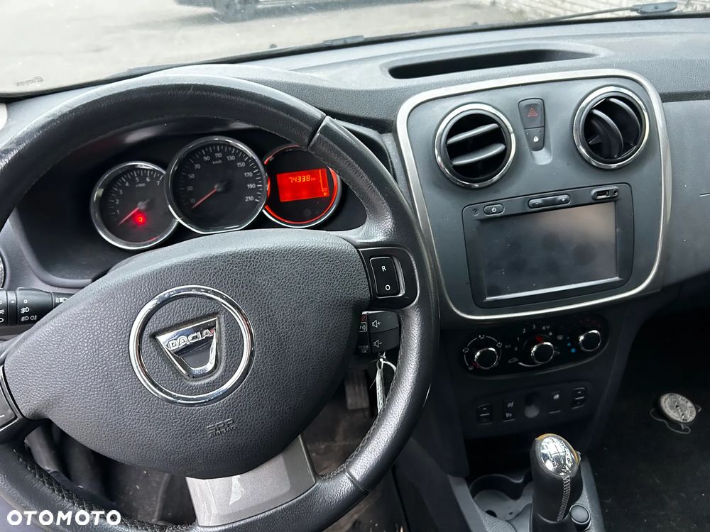 Dacia Sandero - 22