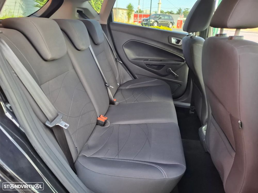 Ford Fiesta 1.0 Ti-VCT Titanium - 18