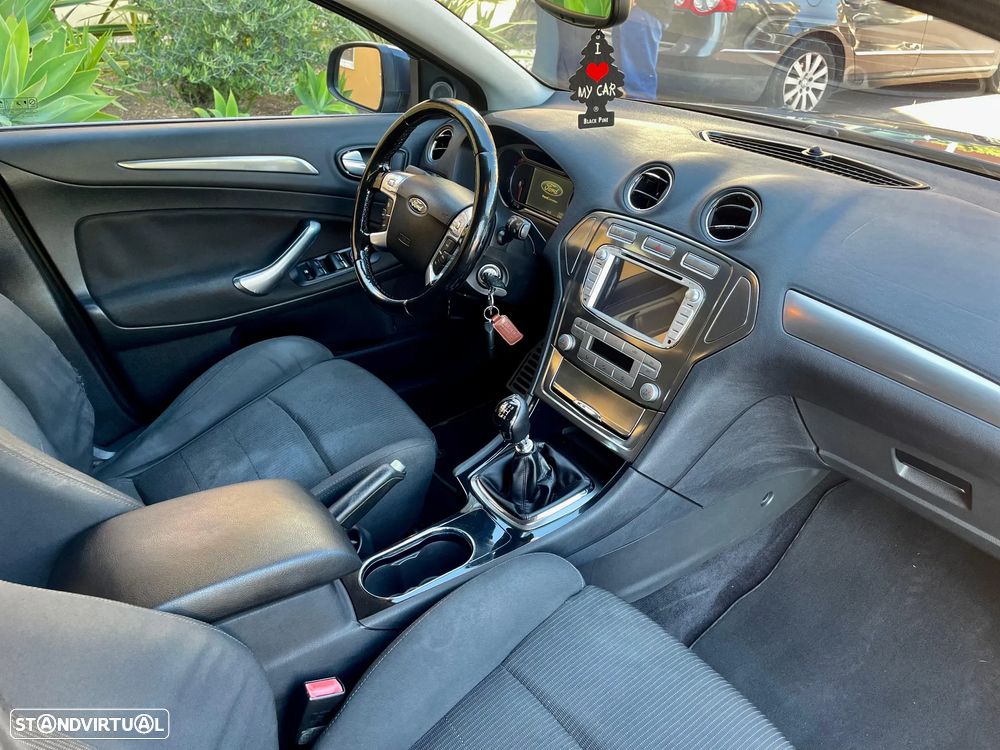 Ford Mondeo SW 1.8 TDCi Titanium - 5