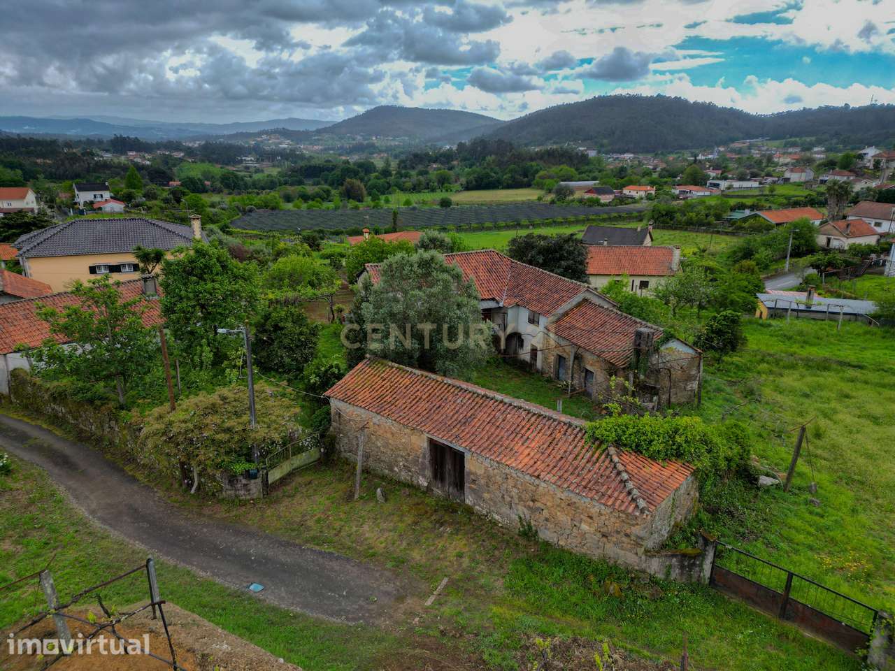 Casa para Recuperação em Escariz S. Martinho, Vila Verde - Grande imagem: 4/28