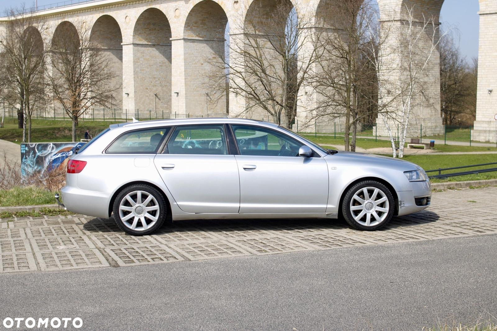Audi A6 - 4