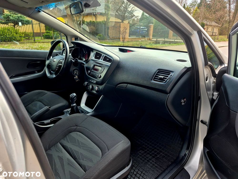 Kia Ceed 1.4 CRDi L - 11