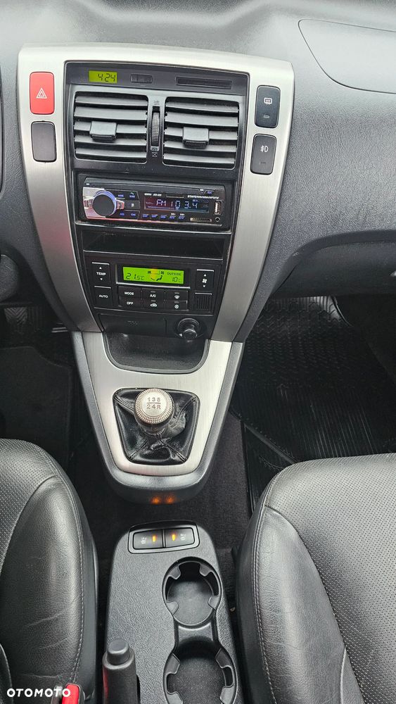 Hyundai Tucson 2.0 2WD GLS Style - 16