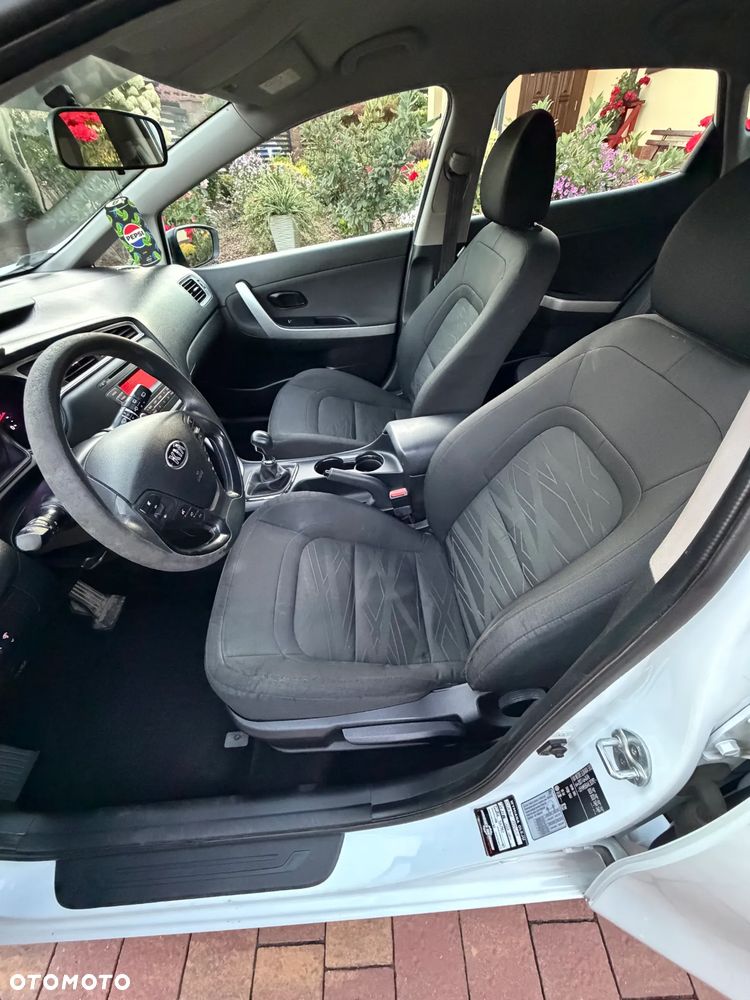 Kia Ceed 1.4 S - 12