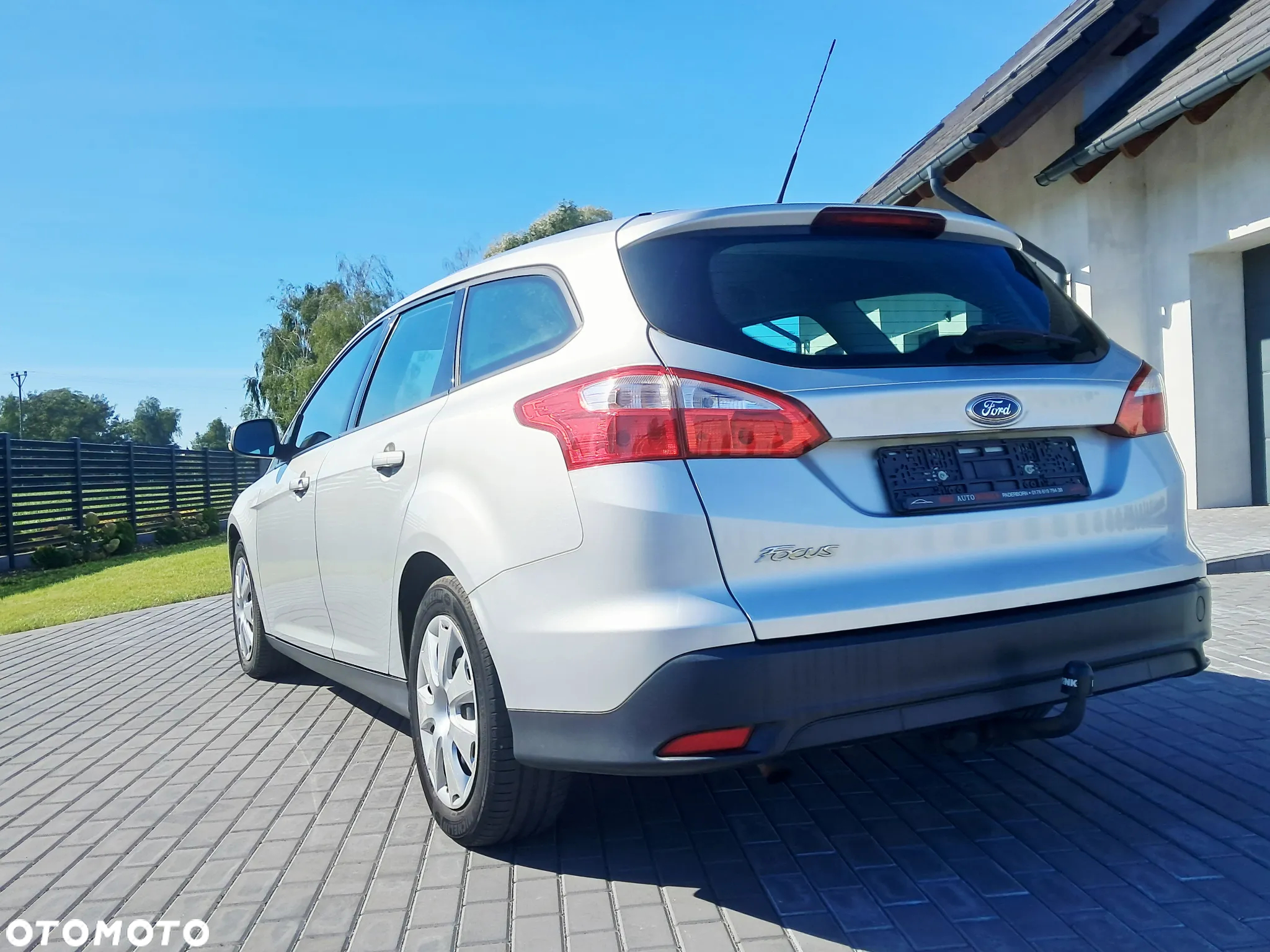 Ford Focus Turnier 1.0 EcoBoost Start-Stopp-System Ambiente - 13