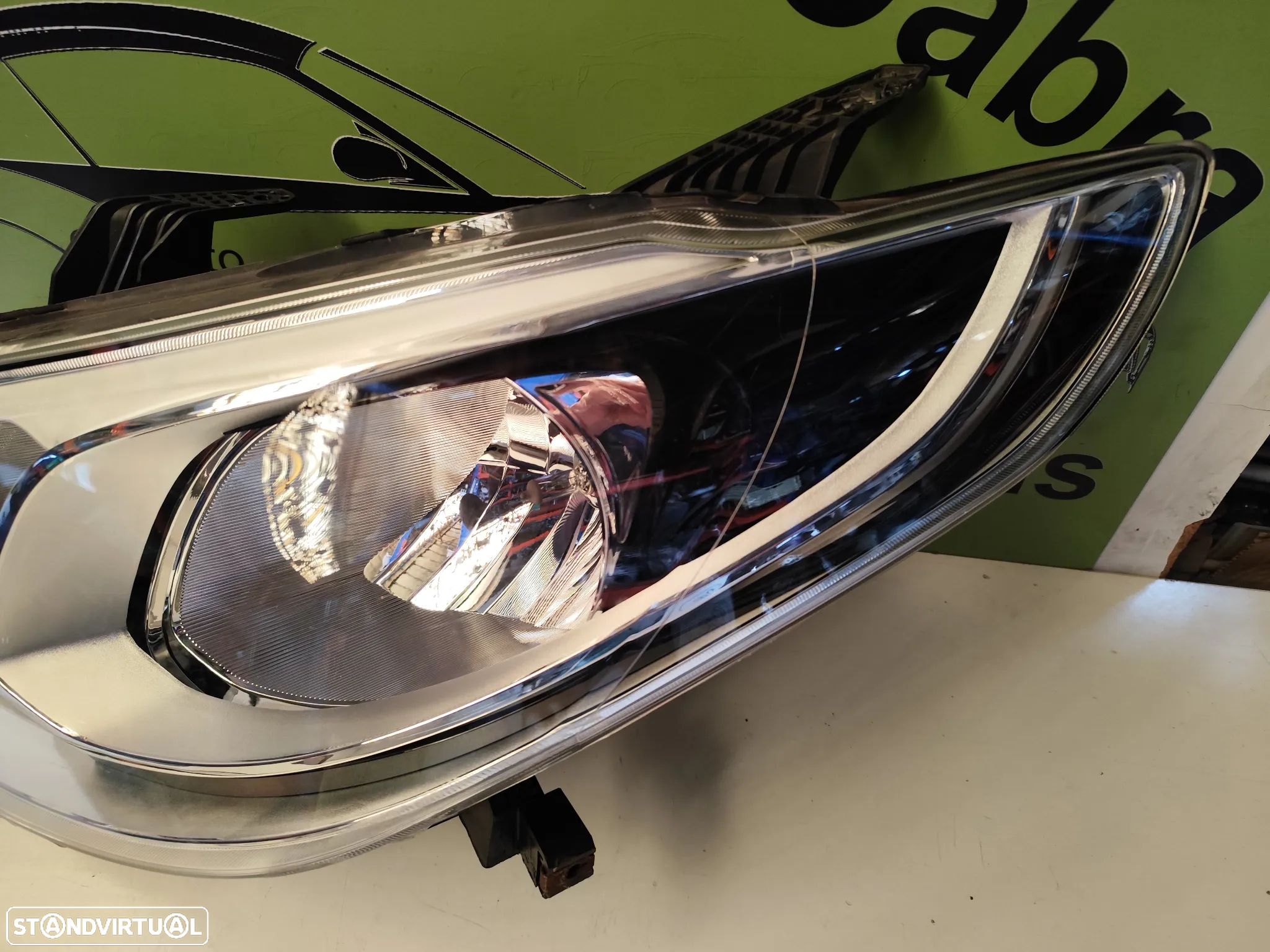 MAXUS EV30 FAROL ESQUERDO - FF695 - 3