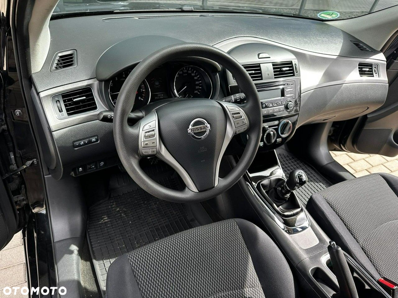 Nissan Pulsar 1.2 DIG-T Acenta - 10