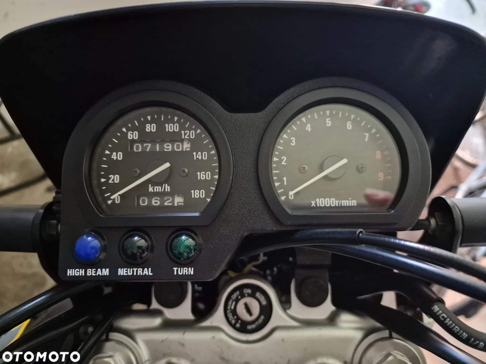 Suzuki DR - 11