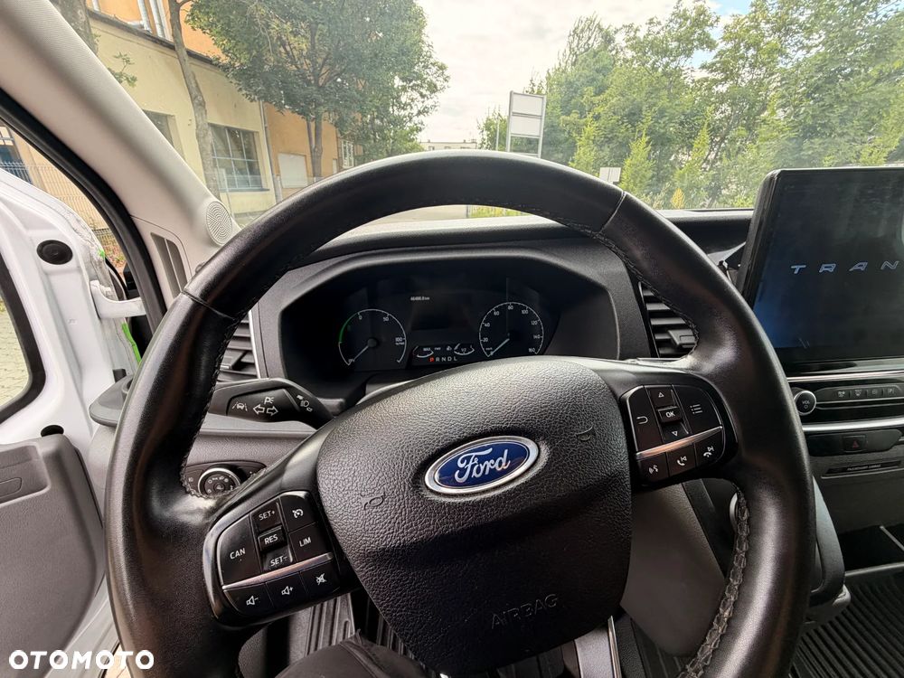 Ford E-Transit - 23