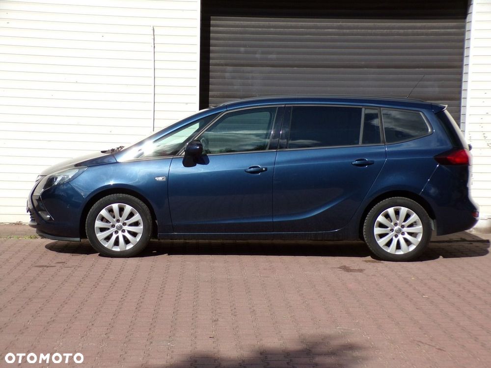 Opel Zafira - 15