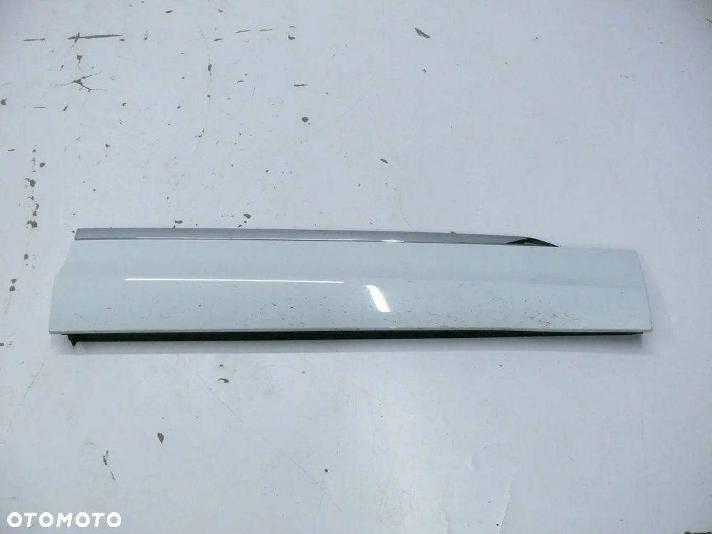 LISTWA DRZWI PRAWY PRZÓD VOLKSWAGEN TIGUAN II 5NA R-LINE - 1