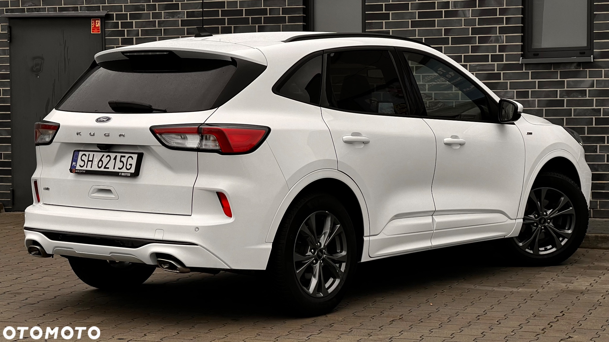 Ford Kuga 2.0 EcoBlue 4x4 ST-LINE - 24