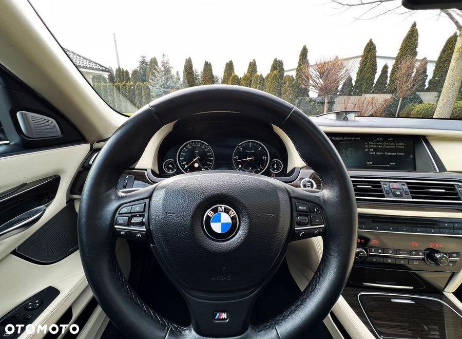 BMW Seria 7 750d xDrive - 15
