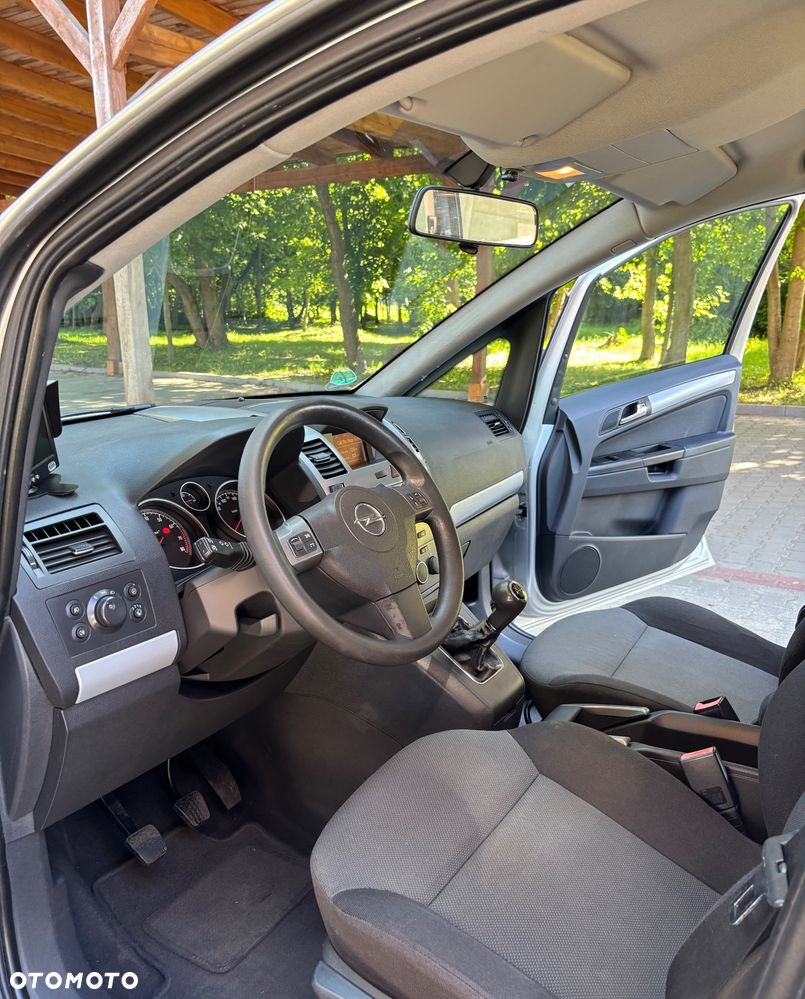 Opel Zafira 2.2 Selection - 18