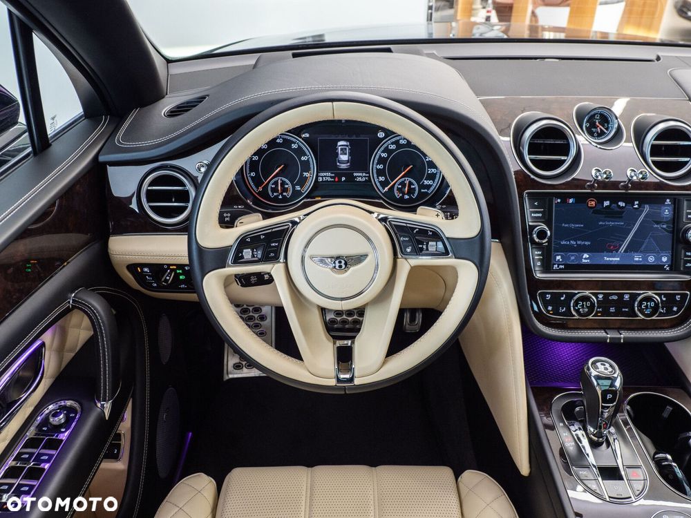 Bentley Bentayga - 11