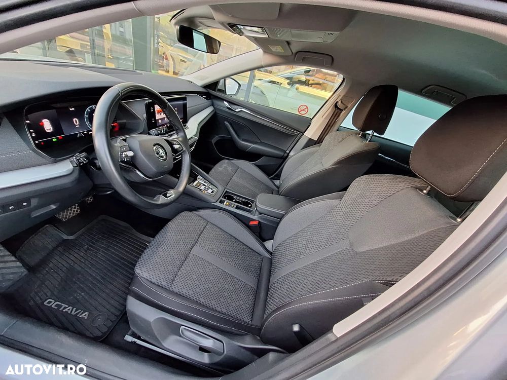 Skoda Octavia 2.0 TDI DSG Style - 8