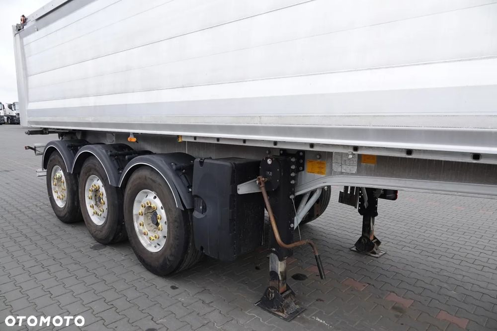 Benalu WYWROTKA / 26 m3 / ALUMINIOWA / OŚ PODNOSZONA / WAGA: 5 000 KG / ALUFELGI / SPROWADZONA - 9