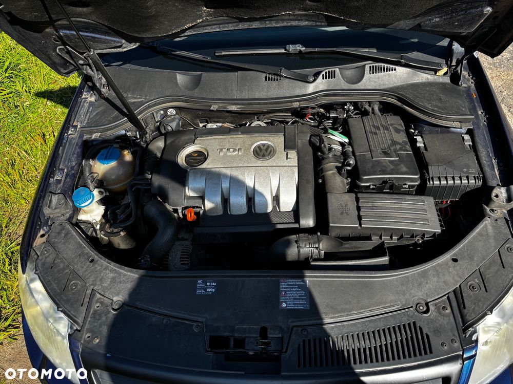 Volkswagen Passat 2.0 TDI Comfortline - 12