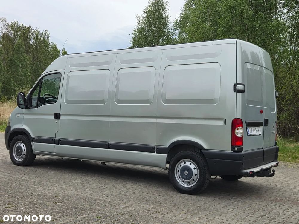 Nissan Interstar - 4
