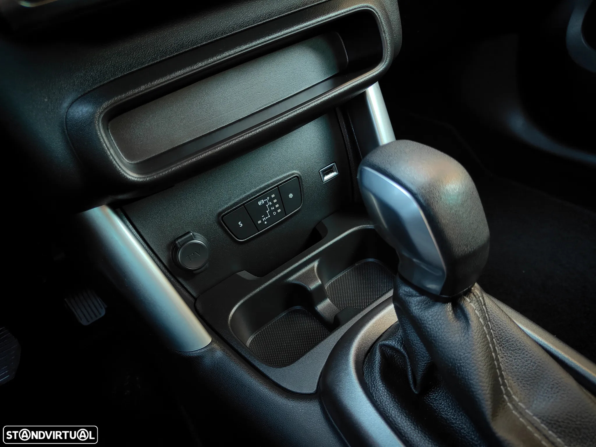 Citroën C3 Aircross 1.2 PureTech Shine EAT6 - 36