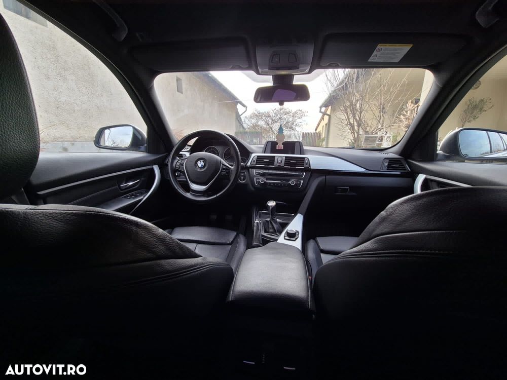 BMW Seria 3 318d - 14