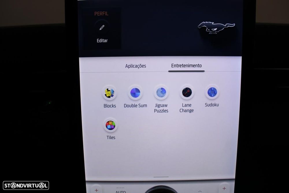 Ford Mustang Mach-E Alargada AWD - 26