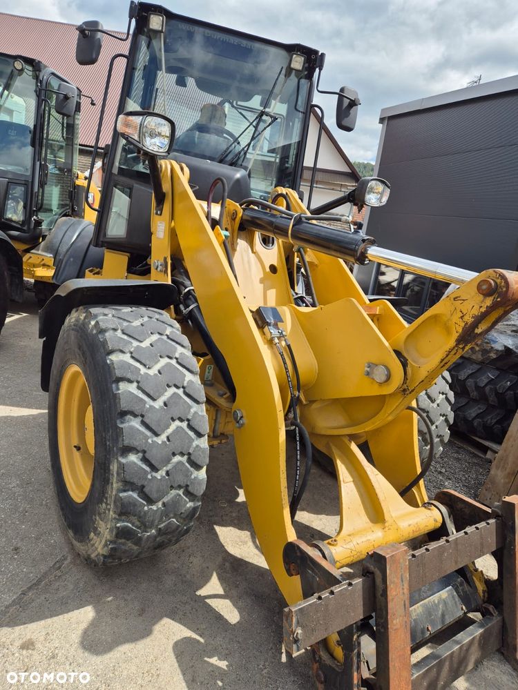 Caterpillar 908 CAT 906 JAK NOWA 3500h - 5