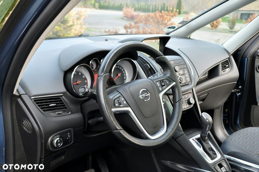 Opel Zafira - 22