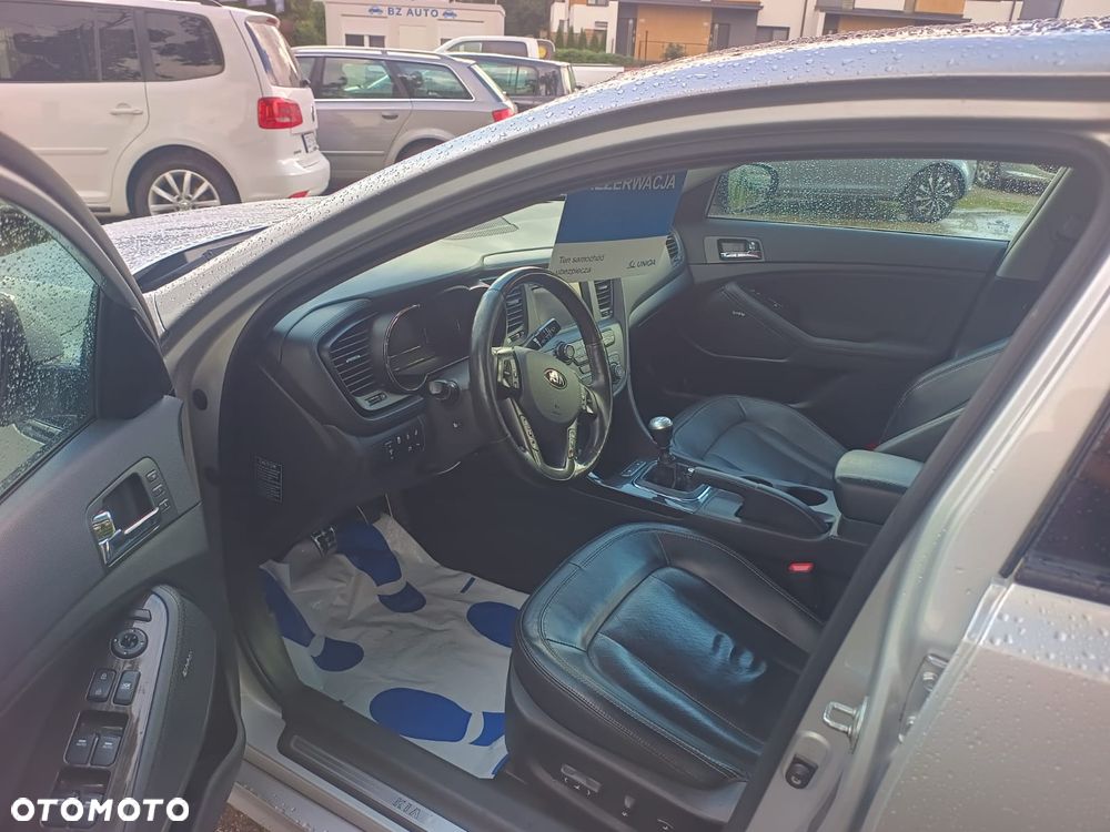 Kia Optima 1.7 CRDI EcoDynamics Edition 7 - 12