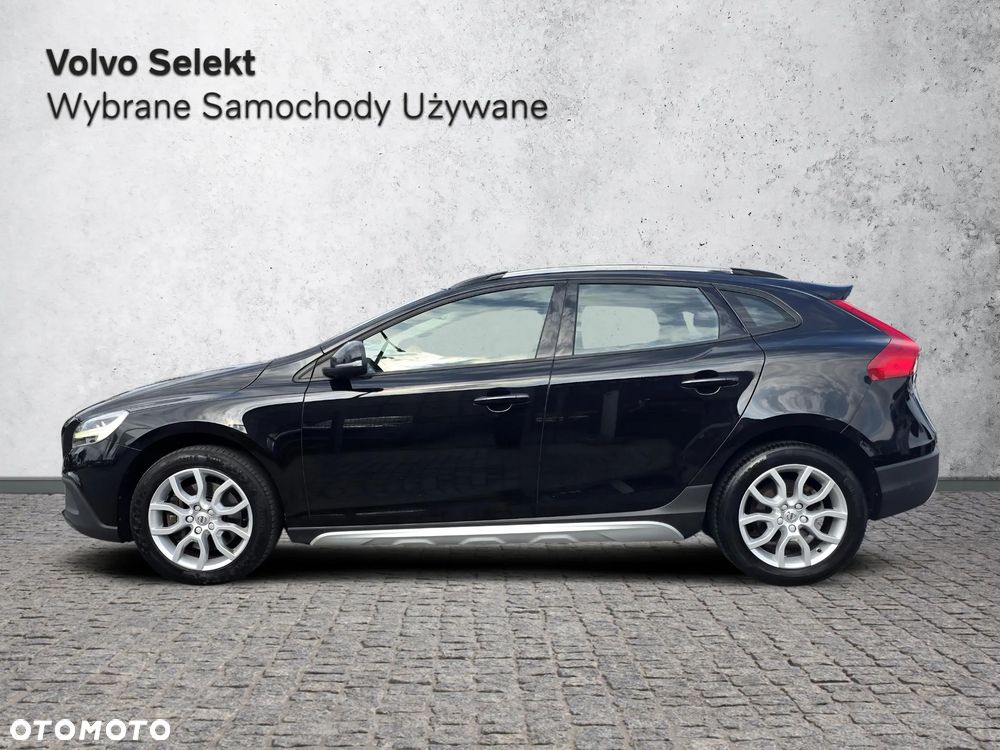 Volvo V40 Cross Country D3 Drive-E SCR Momentum - 8