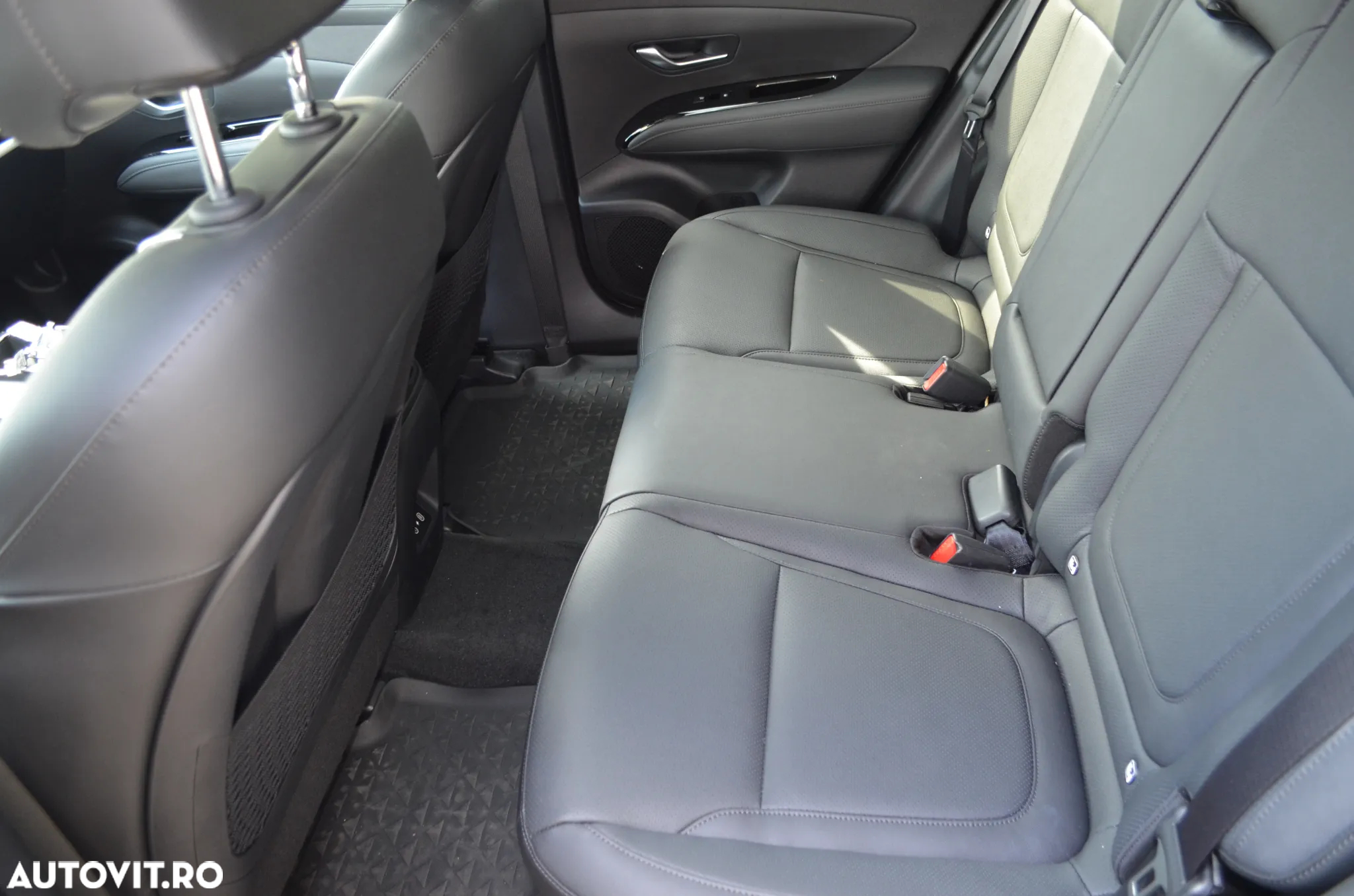 Hyundai Tucson - 8