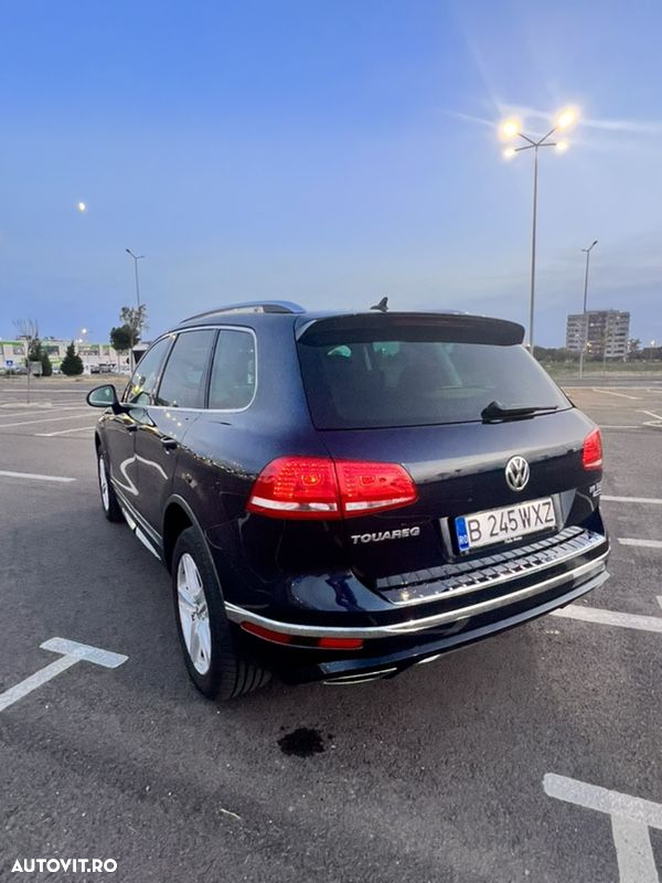 Volkswagen Touareg V6 TDI BMT Supreme Plus - 10