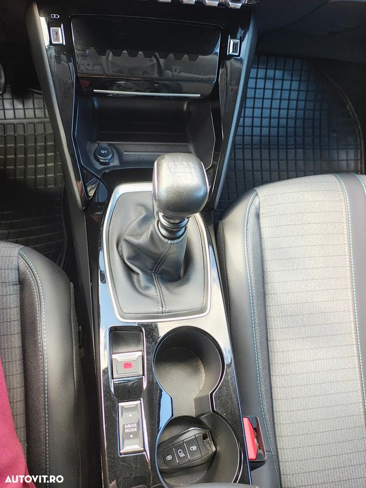 PEUGEOT 2008 2021 — imagine 29