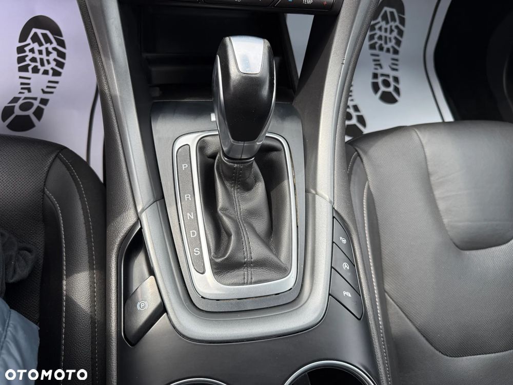 Ford Mondeo 2.0 TDCi Titanium PowerShift - 37