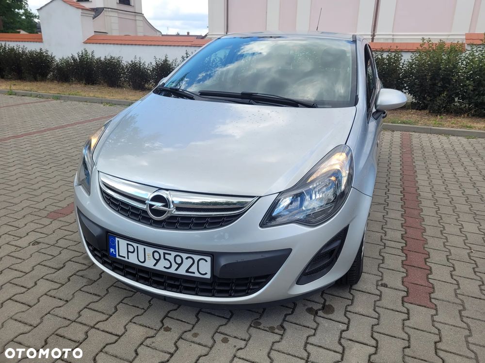 Opel Corsa 1.2 16V Edition / Active - 12