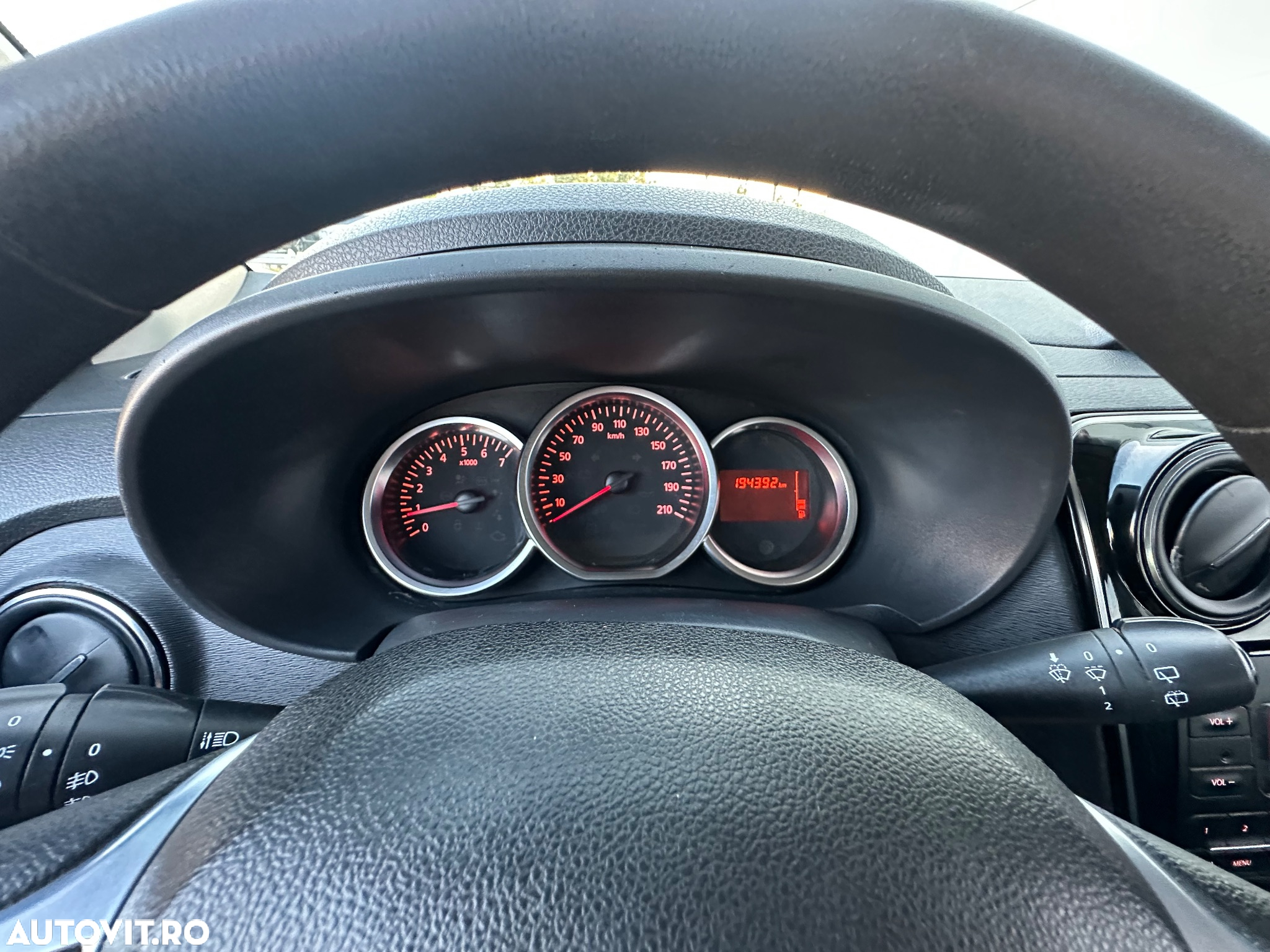 Dacia Lodgy 1.5 Blue dCi Ambiance - 12