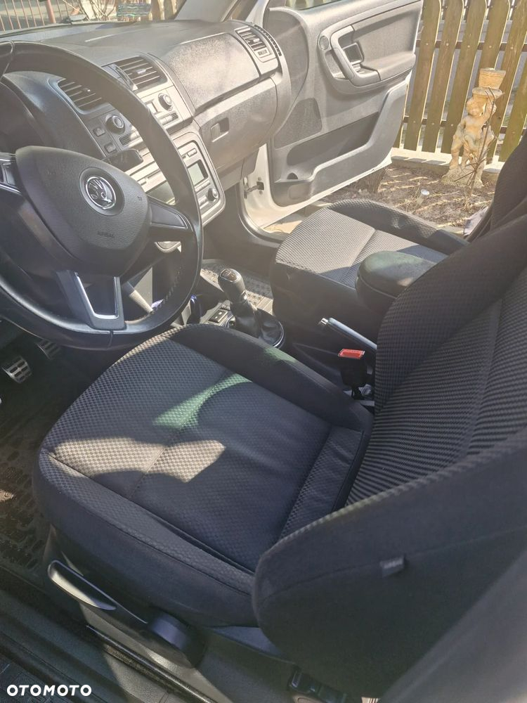 Skoda Fabia - 25