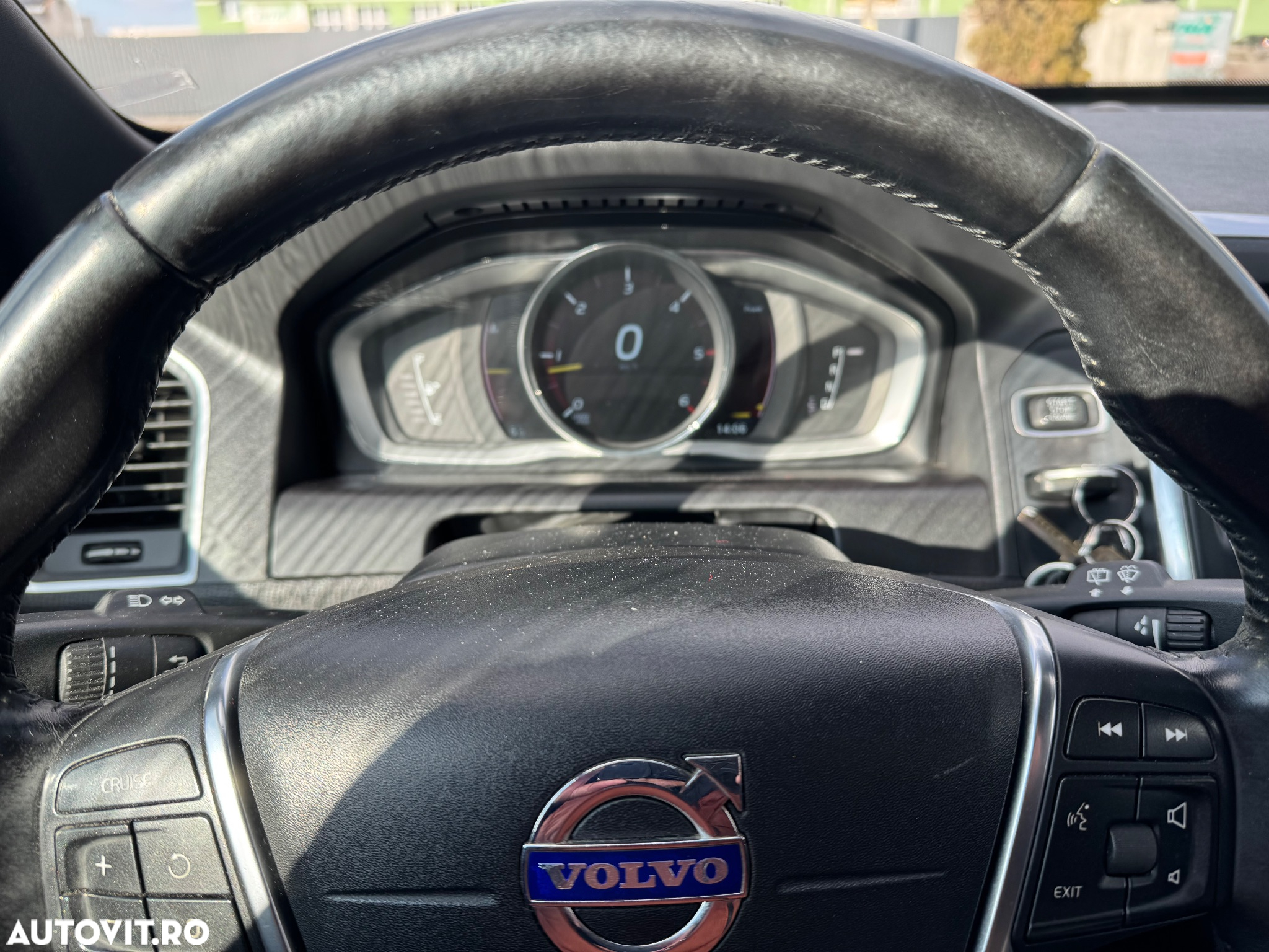 Volvo XC 60 D5 AWD Aut. Momentum - 6