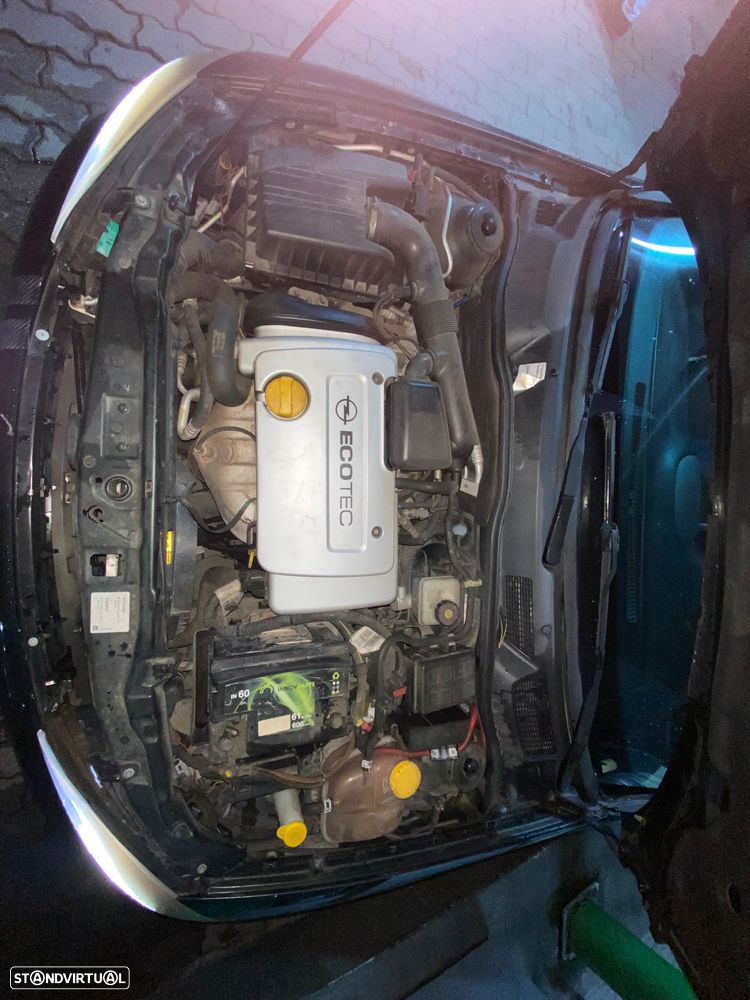 Opel Astra 1.4 Selection - 1