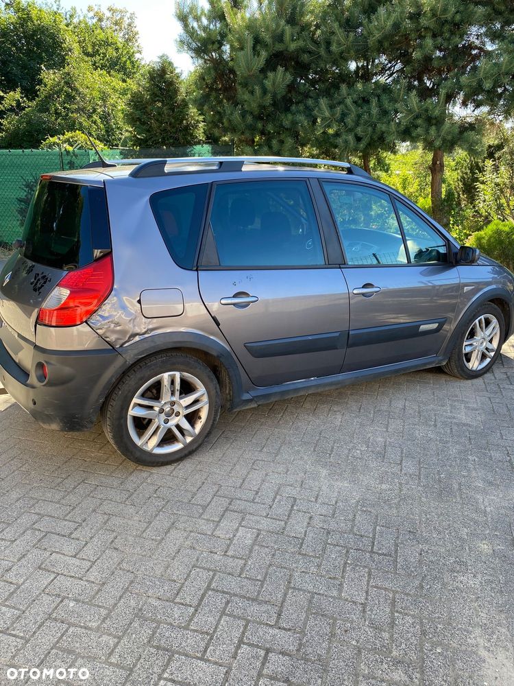 Renault Scenic 1.9 dCi FAP Conquest - 19