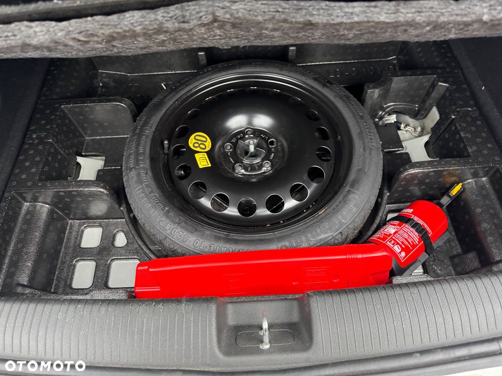 Opel Astra 1.2 T S&S - 9